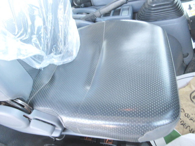 いすゞフォワードダンプ中型（4t）[写真21]