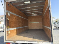 いすゞエルフアルミバン小型（2t・3t）[写真11]