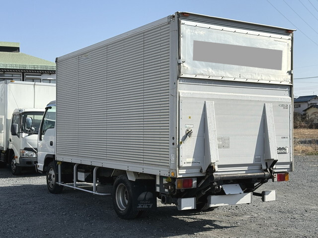 いすゞエルフアルミバン小型（2t・3t）[写真02]