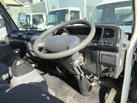 いすゞエルフアルミバン小型（2t・3t）[写真30]