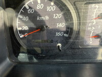 いすゞエルフアルミバン小型（2t・3t）[写真32]