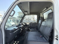 いすゞエルフアルミバン小型（2t・3t）[写真37]