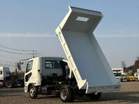 三菱ふそうファイターダンプ中型（4t）[写真11]