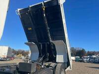 いすゞエルフローダーダンプ小型（2t・3t）[写真15]