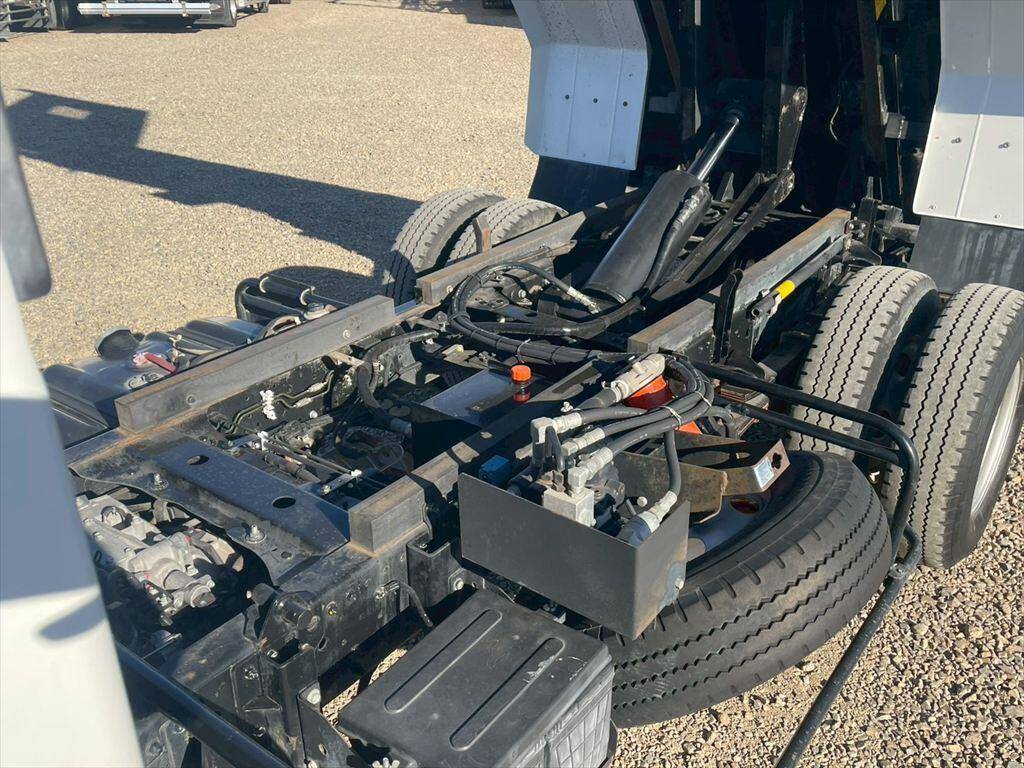 いすゞエルフローダーダンプ小型（2t・3t）[写真15]