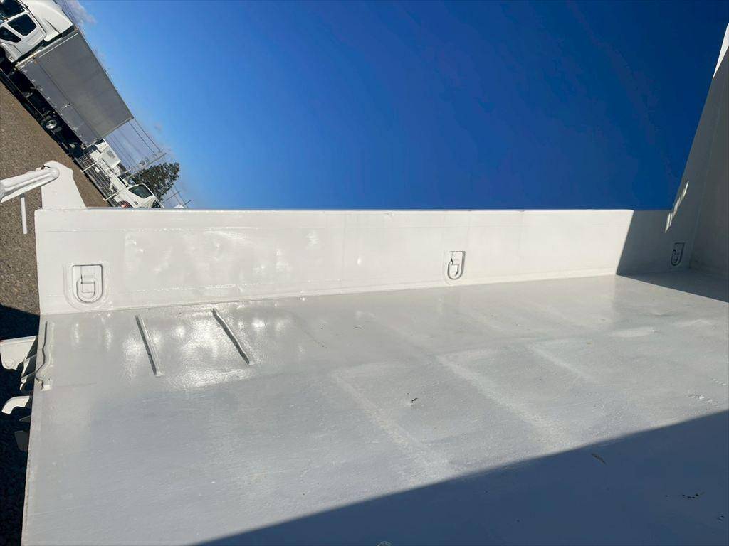 いすゞエルフローダーダンプ小型（2t・3t）[写真09]