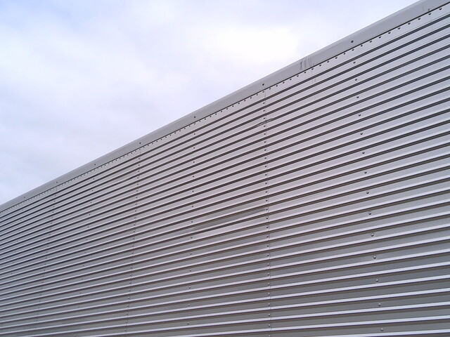 いすゞフォワードアルミウイング中型（4t）[写真19]