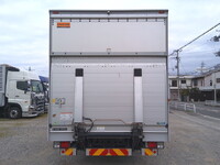 いすゞフォワードアルミウイング中型（4t）[写真09]