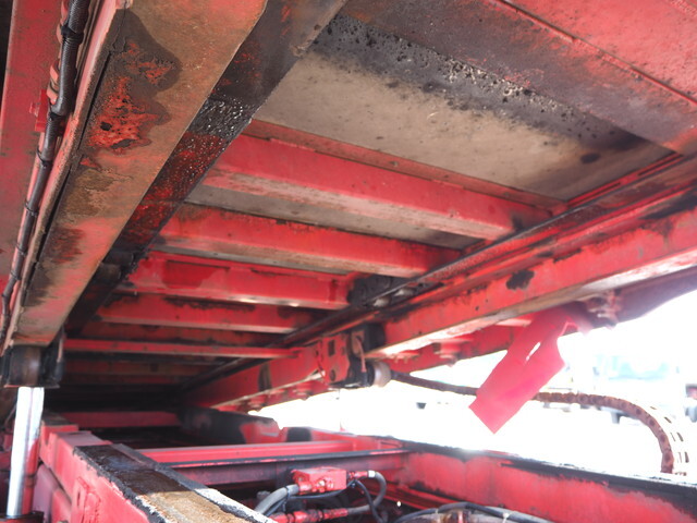 いすゞギガセーフティローダー大型（10t）[写真17]