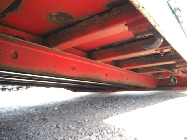 いすゞギガセーフティローダー大型（10t）[写真25]