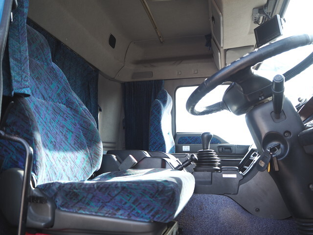 いすゞギガセーフティローダー大型（10t）[写真35]