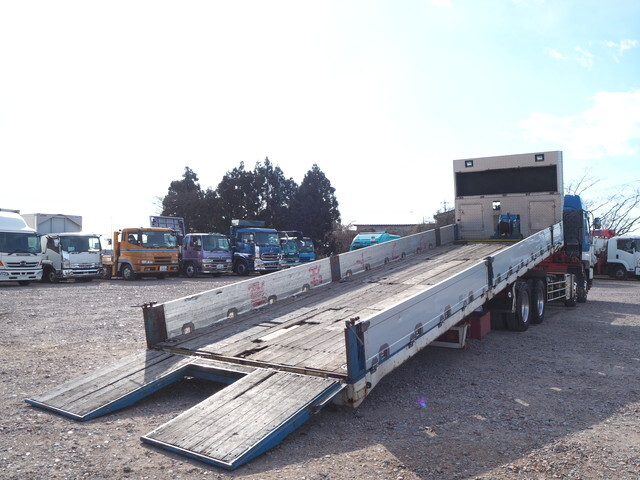 いすゞギガセーフティローダー大型（10t）[写真04]