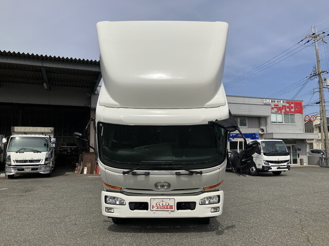 UDトラックスコンドルアルミウイング増トン（6t・8t）[写真10]
