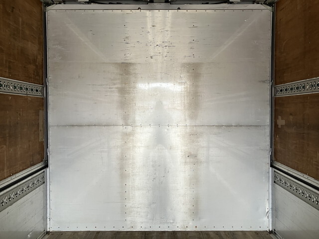 UDトラックスコンドルアルミウイング増トン（6t・8t）[写真17]