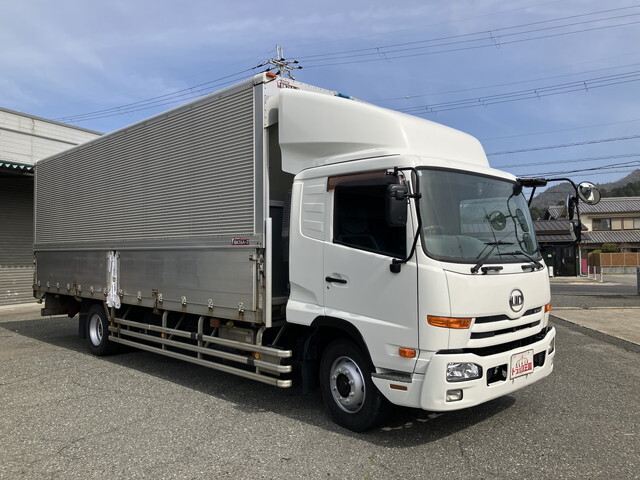 UDトラックスコンドルアルミウイング増トン（6t・8t）[写真03]