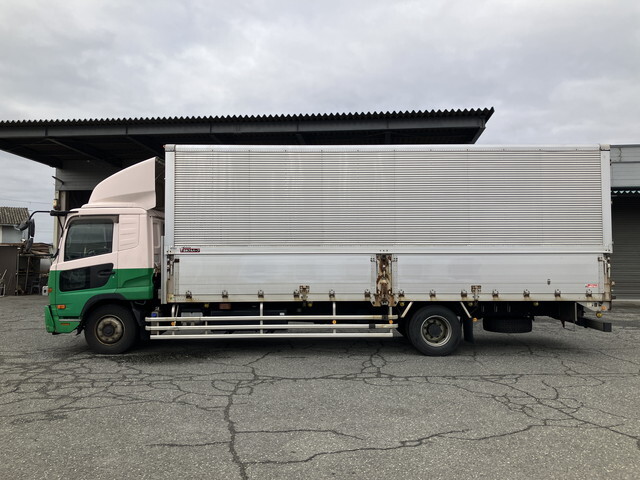 UDトラックスコンドルアルミウイング増トン（6t・8t）[写真05]