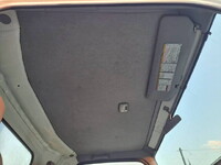 いすゞエルフセルフクレーン3段小型（2t・3t）[写真14]