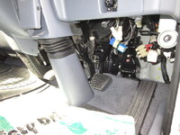 三菱ふそうキャンターアルミウイング小型（2t・3t）[写真26]