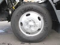 三菱ふそうキャンターアルミウイング小型（2t・3t）[写真31]