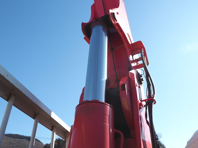 三菱ふそうファイタークレーン4段中型（4t）[写真10]