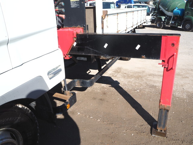 三菱ふそうファイタークレーン4段中型（4t）[写真12]