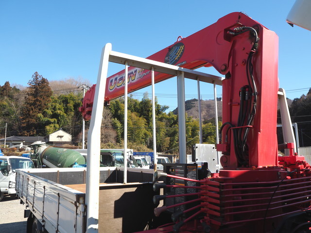 三菱ふそうファイタークレーン4段中型（4t）[写真20]