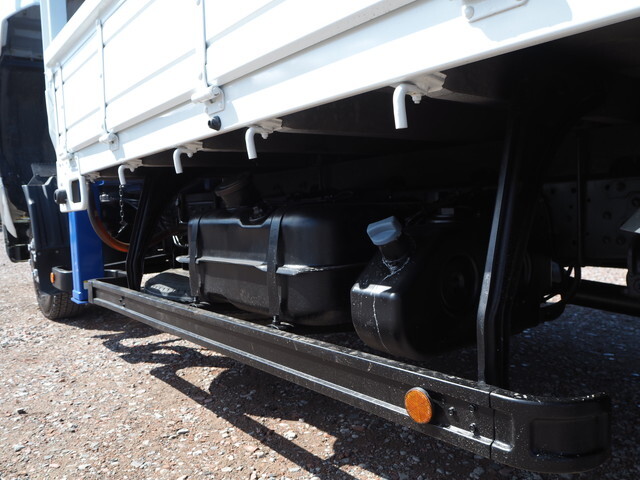 三菱ふそうファイタークレーン6段中型（4t）[写真20]