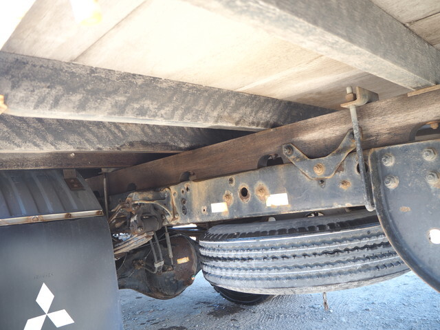 三菱ふそうファイタークレーン4段中型（4t）[写真26]