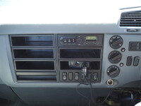 三菱ふそうファイタークレーン6段中型（4t）[写真32]