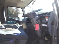 三菱ふそうファイタークレーン4段中型（4t）[写真36]