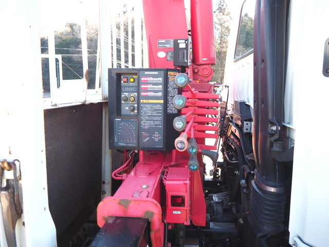 三菱ふそうファイタークレーン4段中型（4t）[写真09]