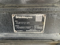 三菱ふそうスーパーグレートコンテナ専用車大型（10t）[写真13]