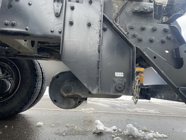 三菱ふそうスーパーグレートコンテナ専用車大型（10t）[写真19]