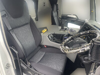 三菱ふそうスーパーグレートコンテナ専用車大型（10t）[写真29]