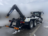 三菱ふそうスーパーグレートコンテナ専用車大型（10t）[写真04]