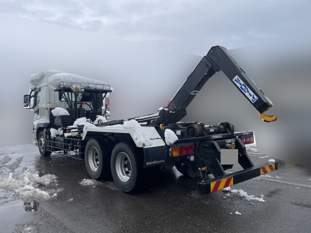 三菱ふそうスーパーグレートコンテナ専用車大型（10t）[写真06]
