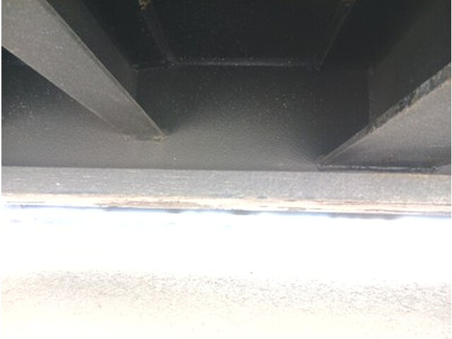 いすゞギガトレーラーヘッド（トラクターヘッド）大型（10t）[写真10]