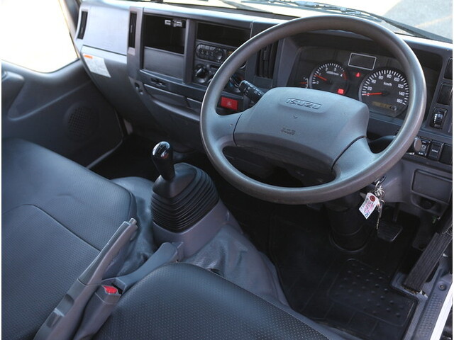 いすゞエルフダンプ小型（2t・3t）[写真17]