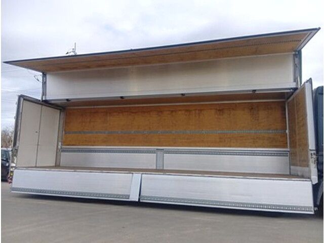 日野プロフィアアルミウイング大型（10t）[写真10]