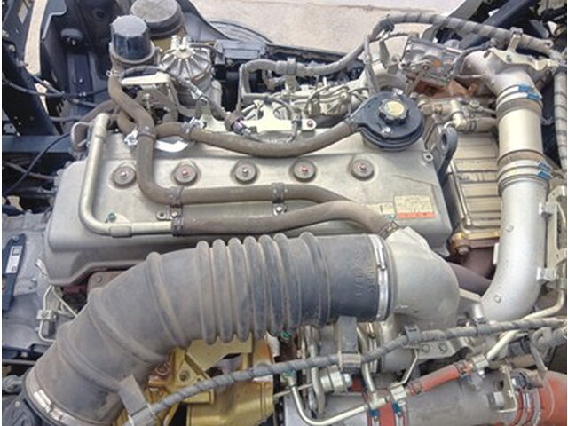 日野プロフィアアルミウイング大型（10t）[写真20]