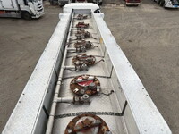 その他のメーカーその他の車種トレーラー（セミトレーラー）大型（10t）[写真23]