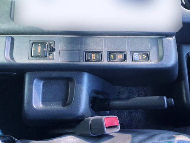 日野プロフィアトレーラーヘッド（トラクターヘッド）大型（10t）[写真35]