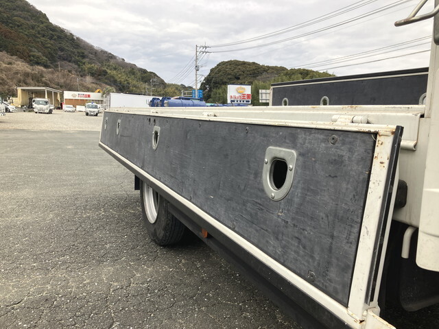 トヨタダイナクレーン4段小型（2t・3t）[写真11]