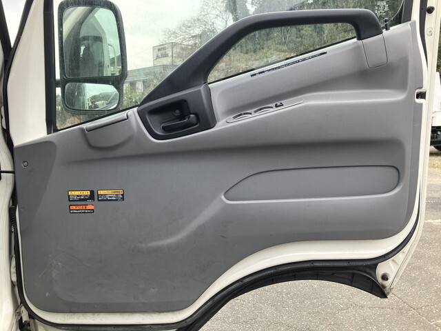 トヨタダイナクレーン4段小型（2t・3t）[写真31]