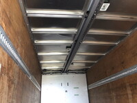 三菱ふそうファイターアルミウイング中型（4t）[写真14]