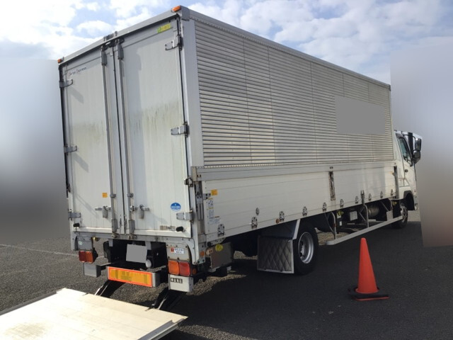 三菱ふそうファイターアルミウイング中型（4t）[写真02]