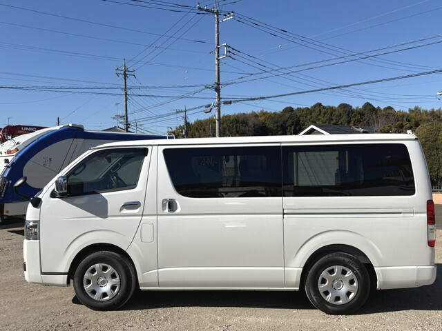 トヨタハイエースその他の形状小型（2t・3t）[写真06]