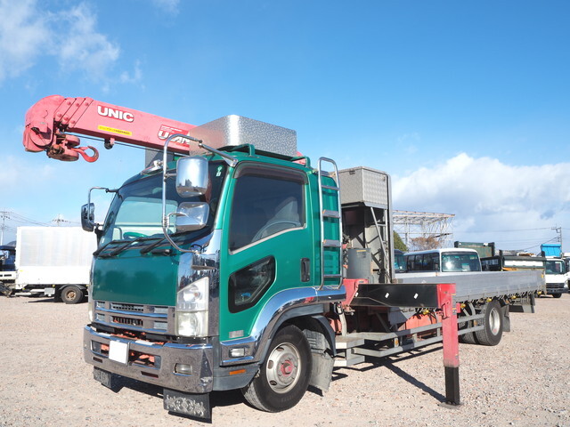 いすゞフォワードクレーン4段中型（4t）[写真03]