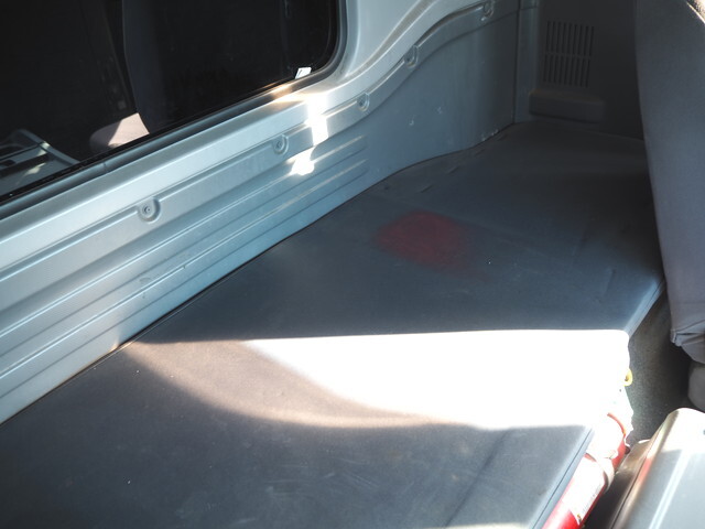 いすゞフォワードクレーン4段中型（4t）[写真38]