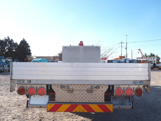 いすゞフォワードクレーン4段中型（4t）[写真05]